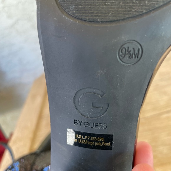 G by guess heels - Picture 4 of 4